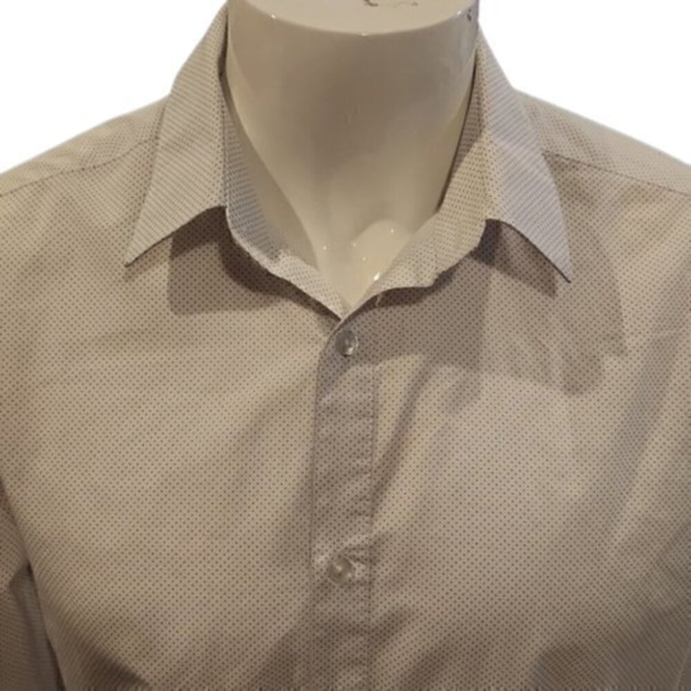 [H&M] Dotted Slim Fit Long Sleeve button down - Size M